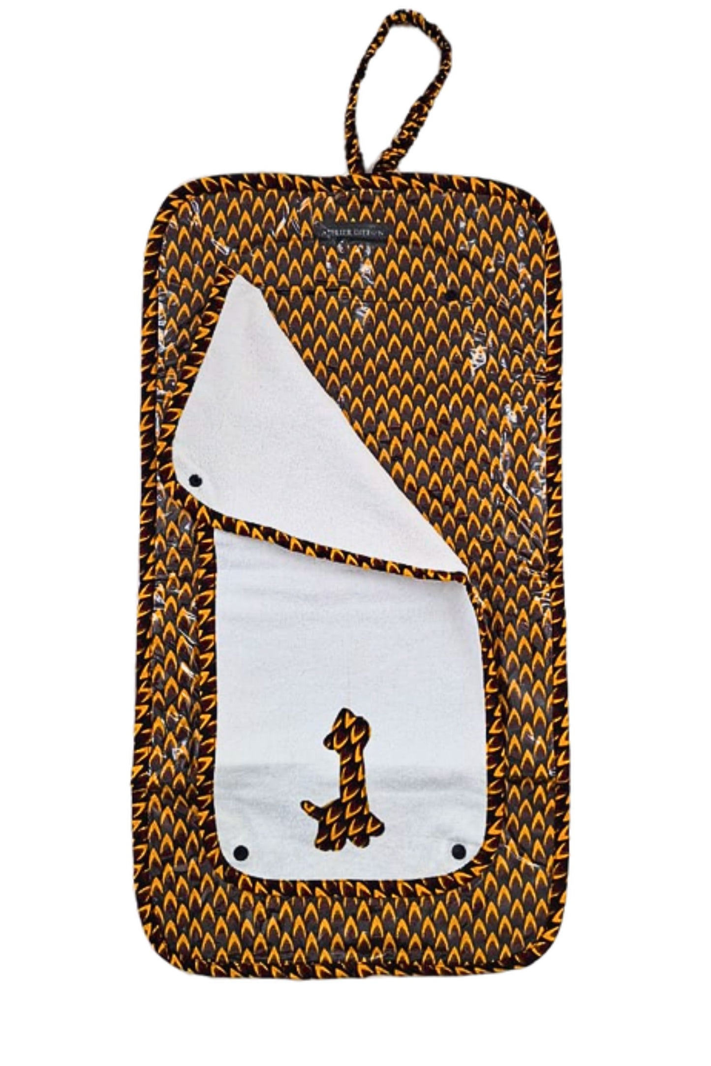 Foldable changing mat with removable towel by Atelier DJEEG'N